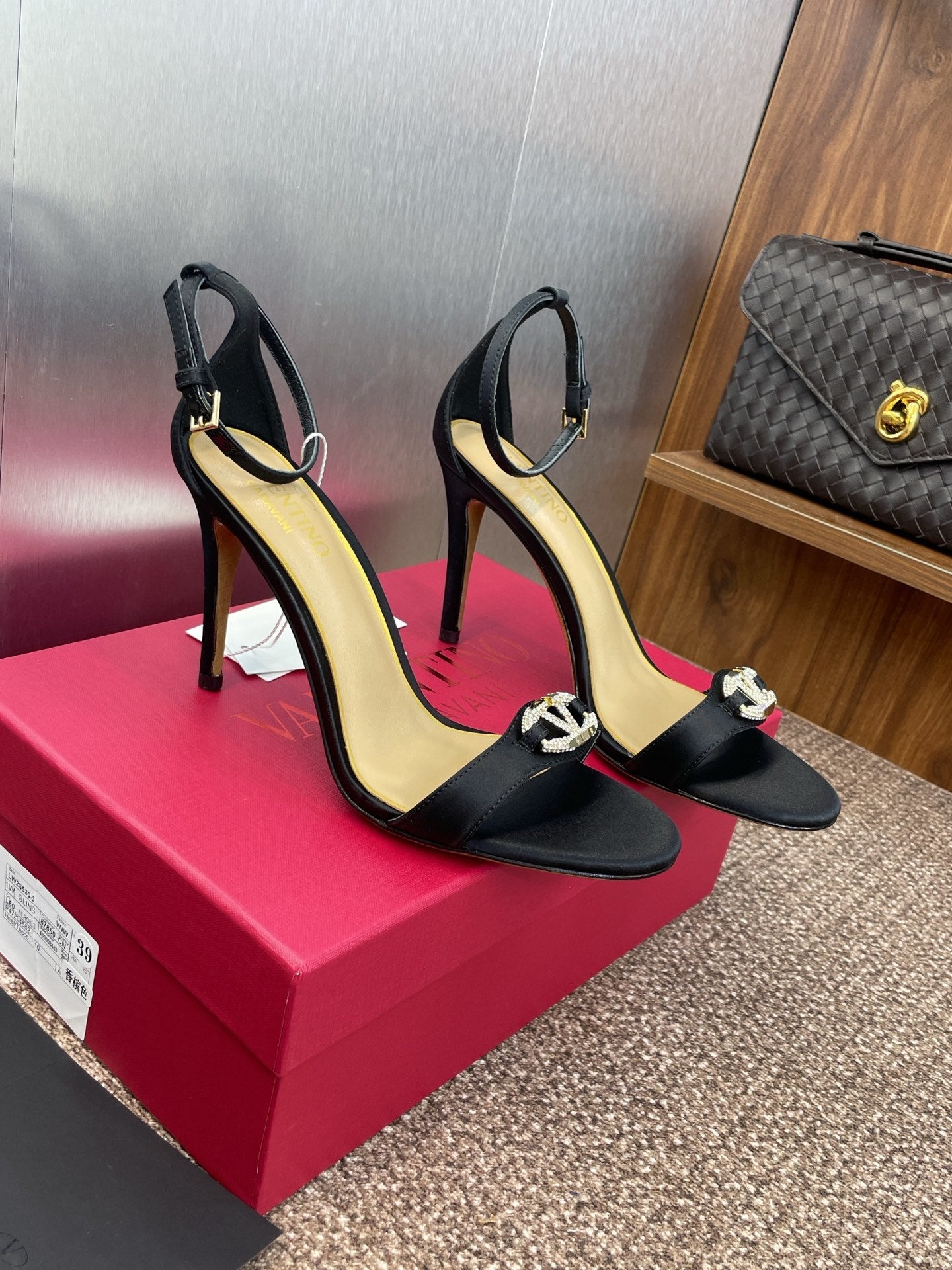 EMBELLISHED ANKLE-STRAP HIGH HEEL SANDALS – BLACK