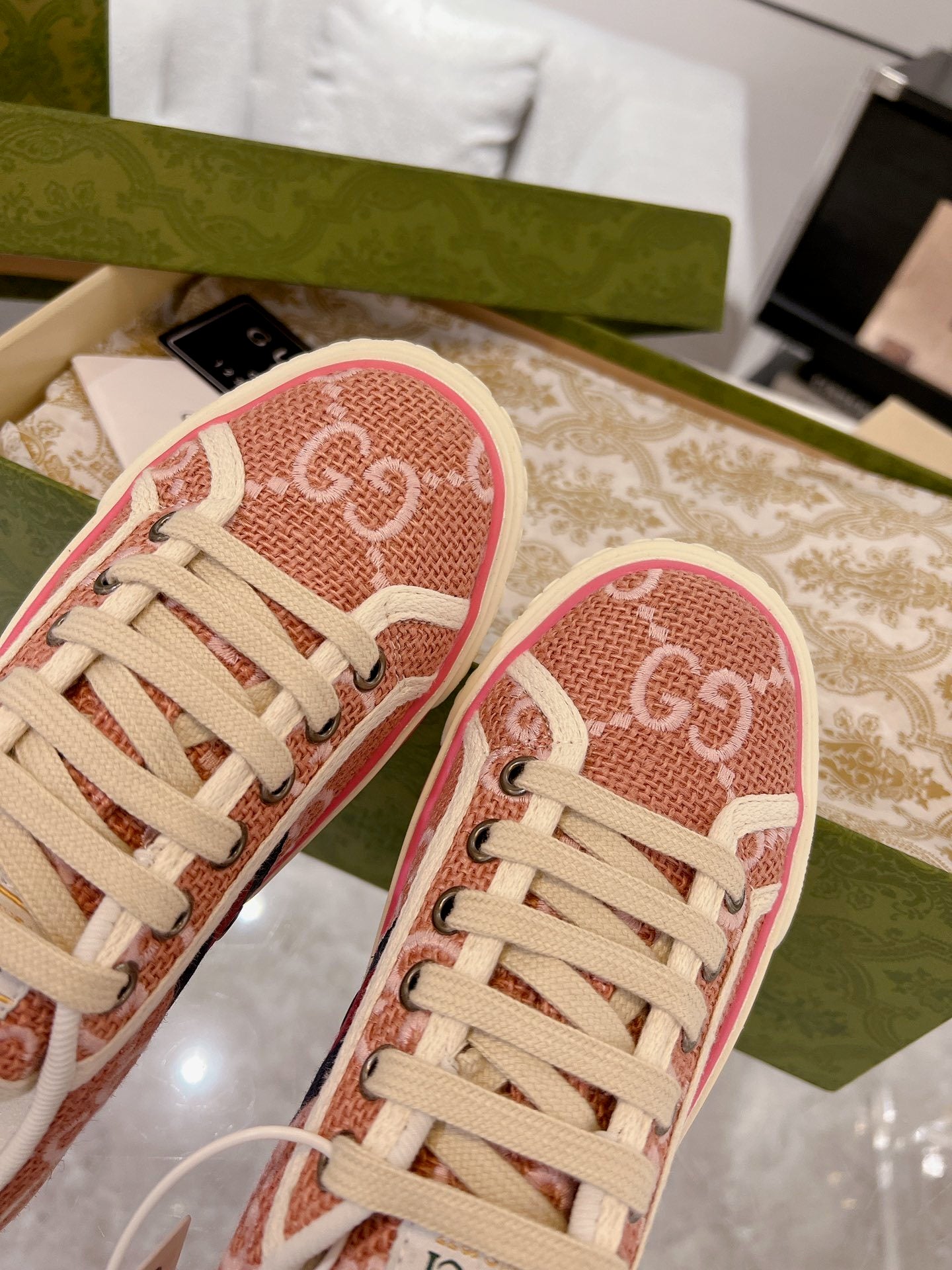 PINK MONOGRAM LOW-TOP SNEAKERS