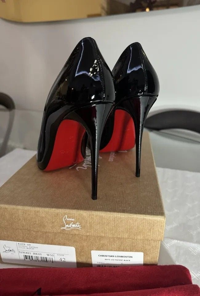 PATENT RED SOLE STILETTO PUMPS – CLASSIC BLACK