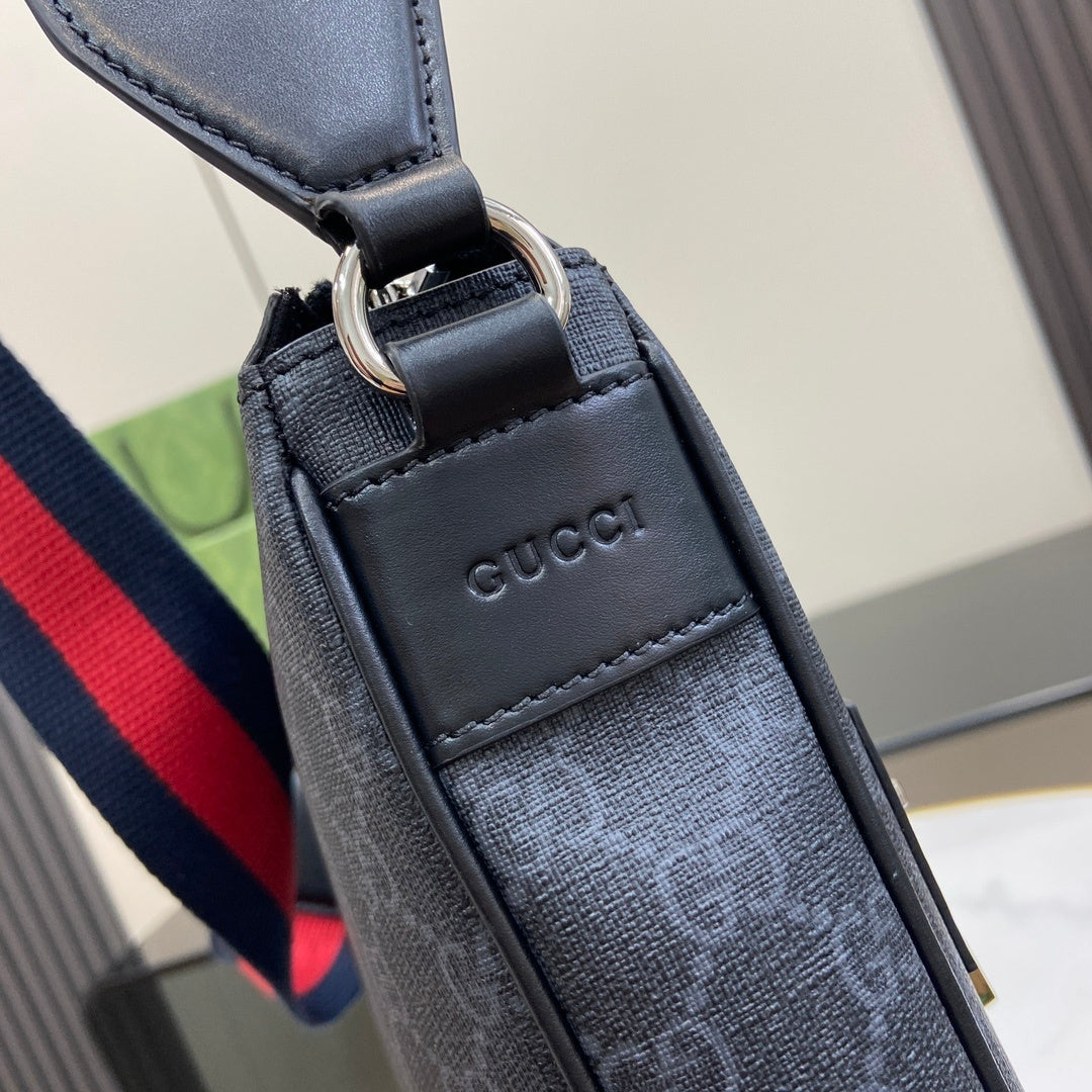 MODERN CANVAS CROSSBODY BAG