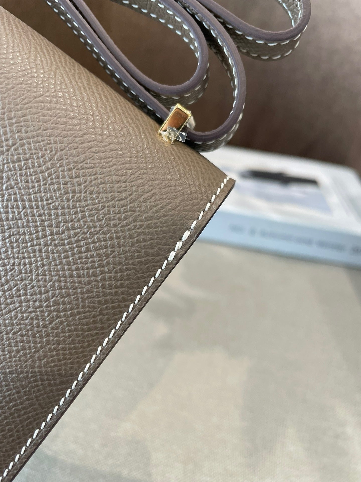 TAUPE STRUCTURED CROSSBODY BAG