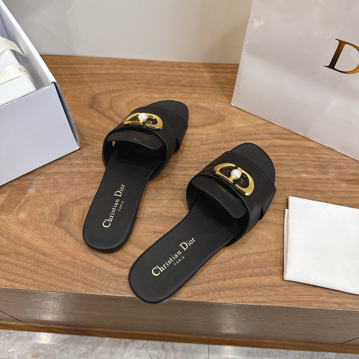 BLACK LEATHER GOLD BUCKLE SLIDE SANDALS