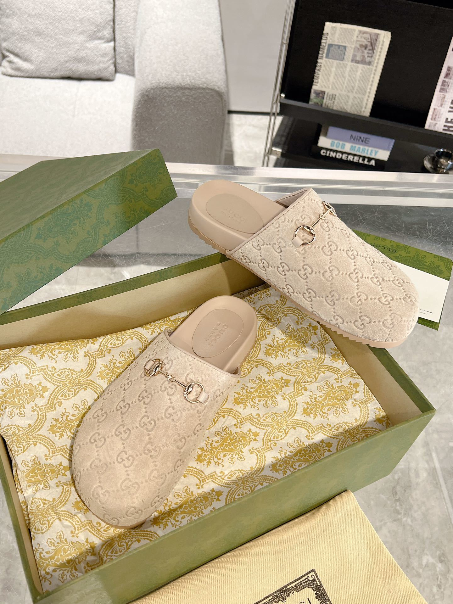CREAM EMBOSSED MULE SLIDES