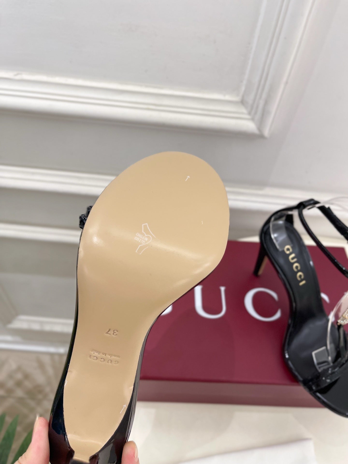 BLACK TRANSPARENT STRAPPY HEEL SANDALS