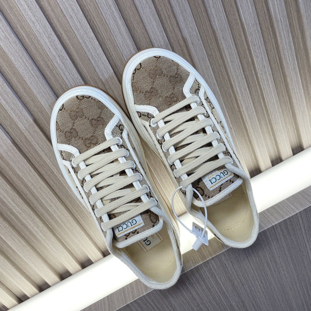 BEIGE MONOGRAM LOW-TOP SNEAKERS