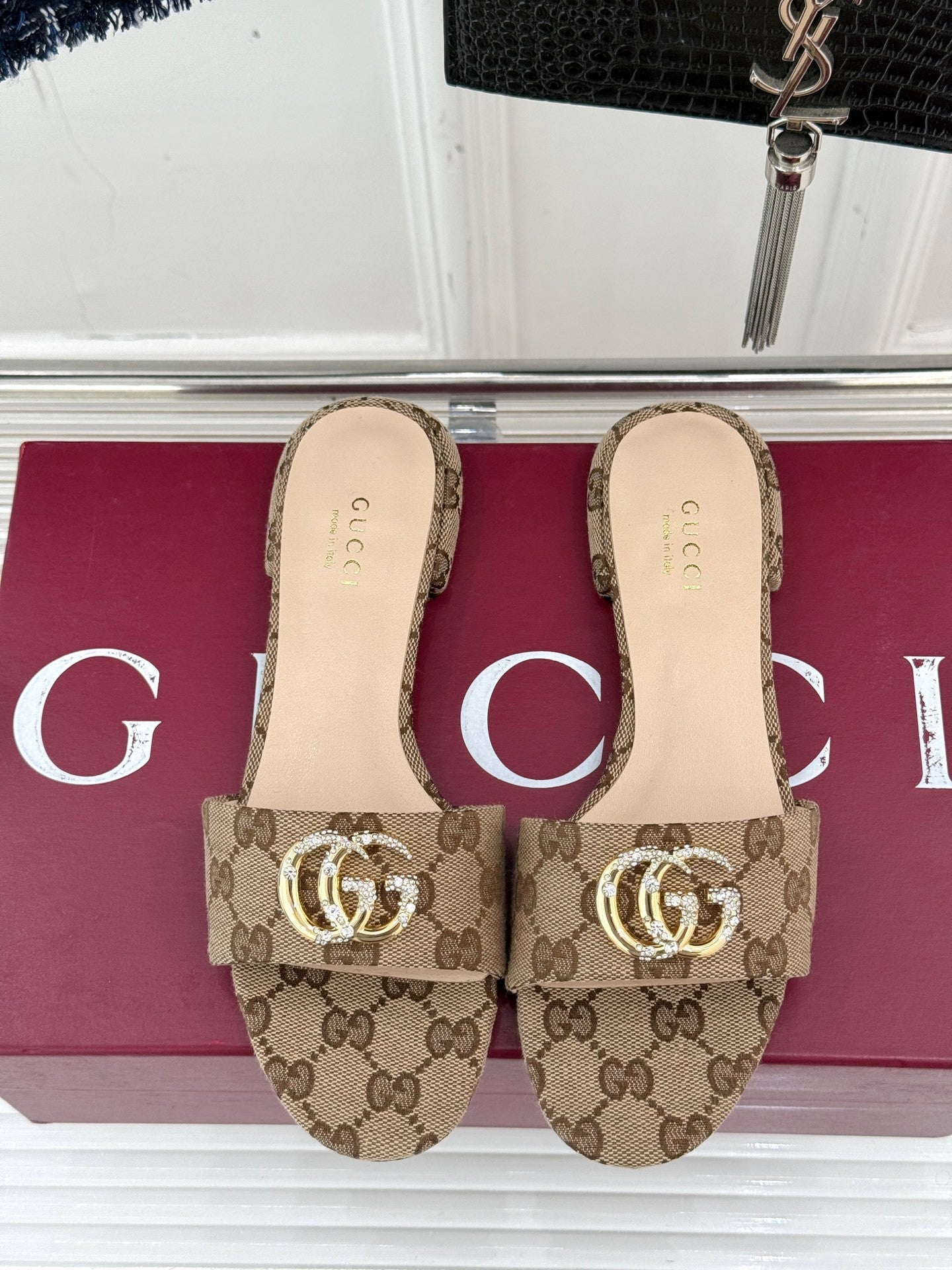 BEIGE MONOGRAM LOW HEEL SLIDES