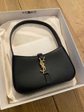 ELEGANT BLACK SHOULDER BAG WITH GOLD-TONE DETAIL