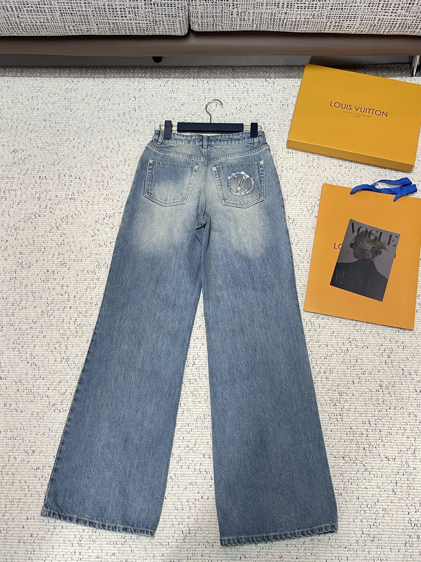 EMBELLISHED LOGO STRAIGHT LEG DENIM JEANS