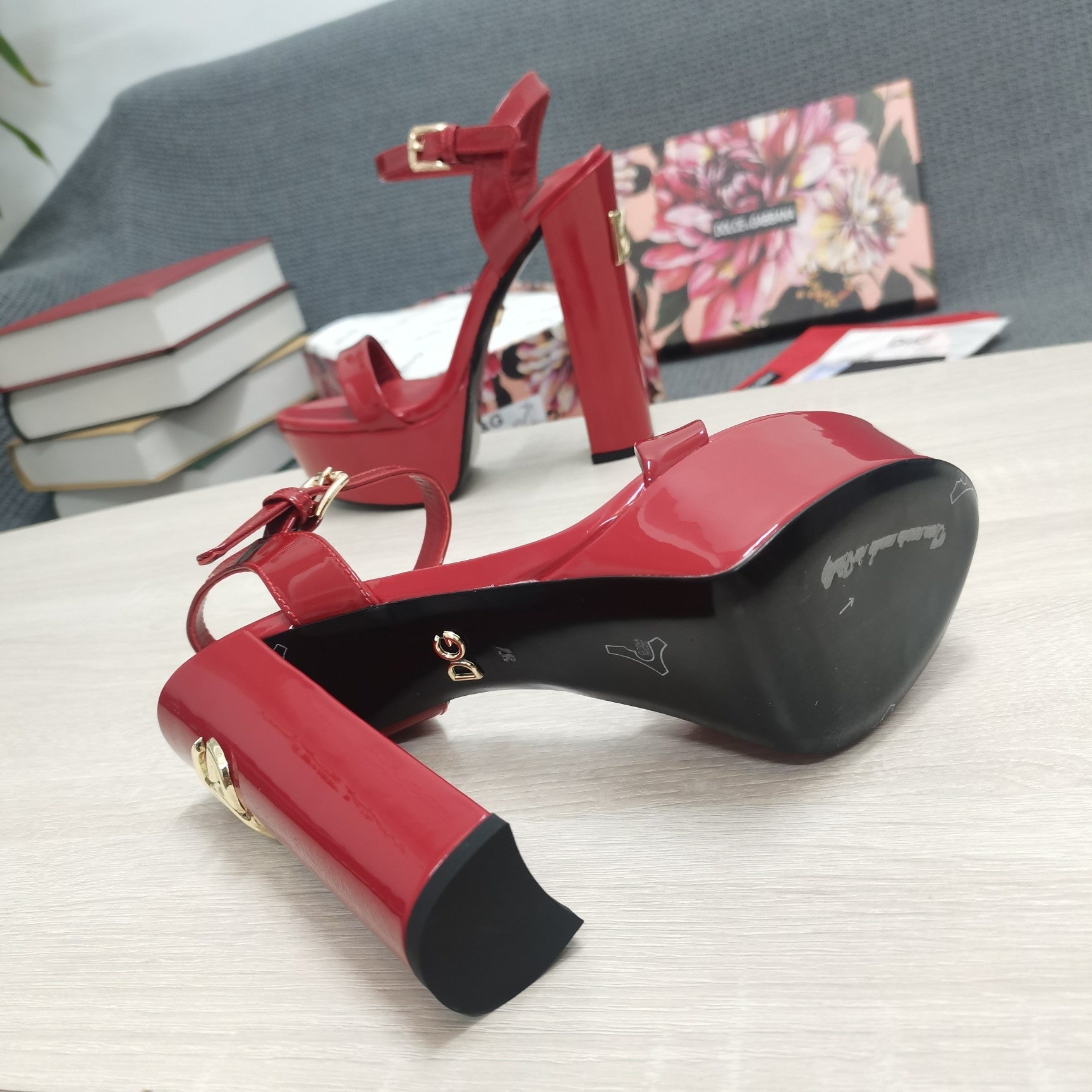 RED PATENT PLATFORM STRAPPY HEEL SANDALS
