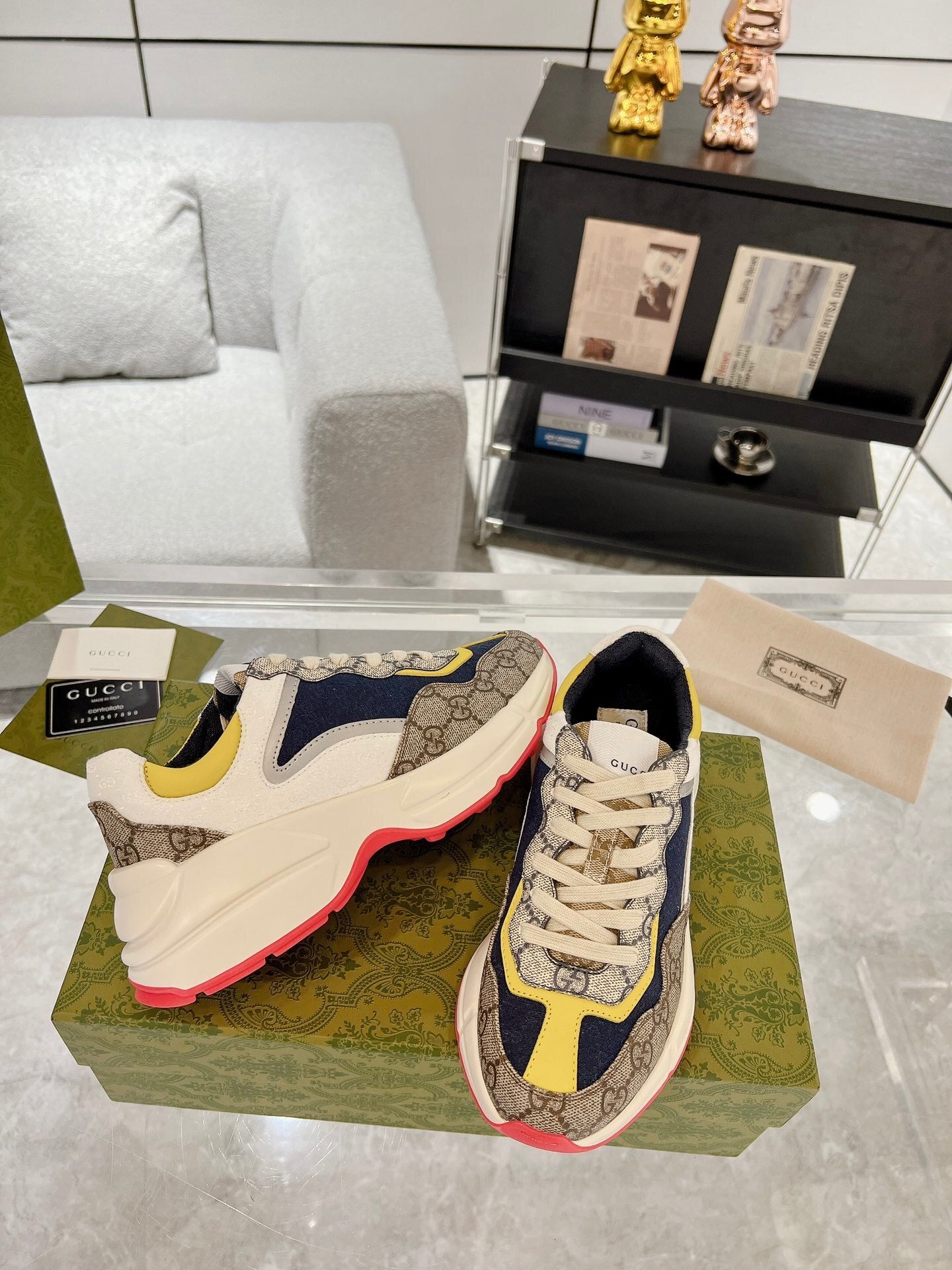 BEIGE NAVY MULTICOLOR SNEAKERS