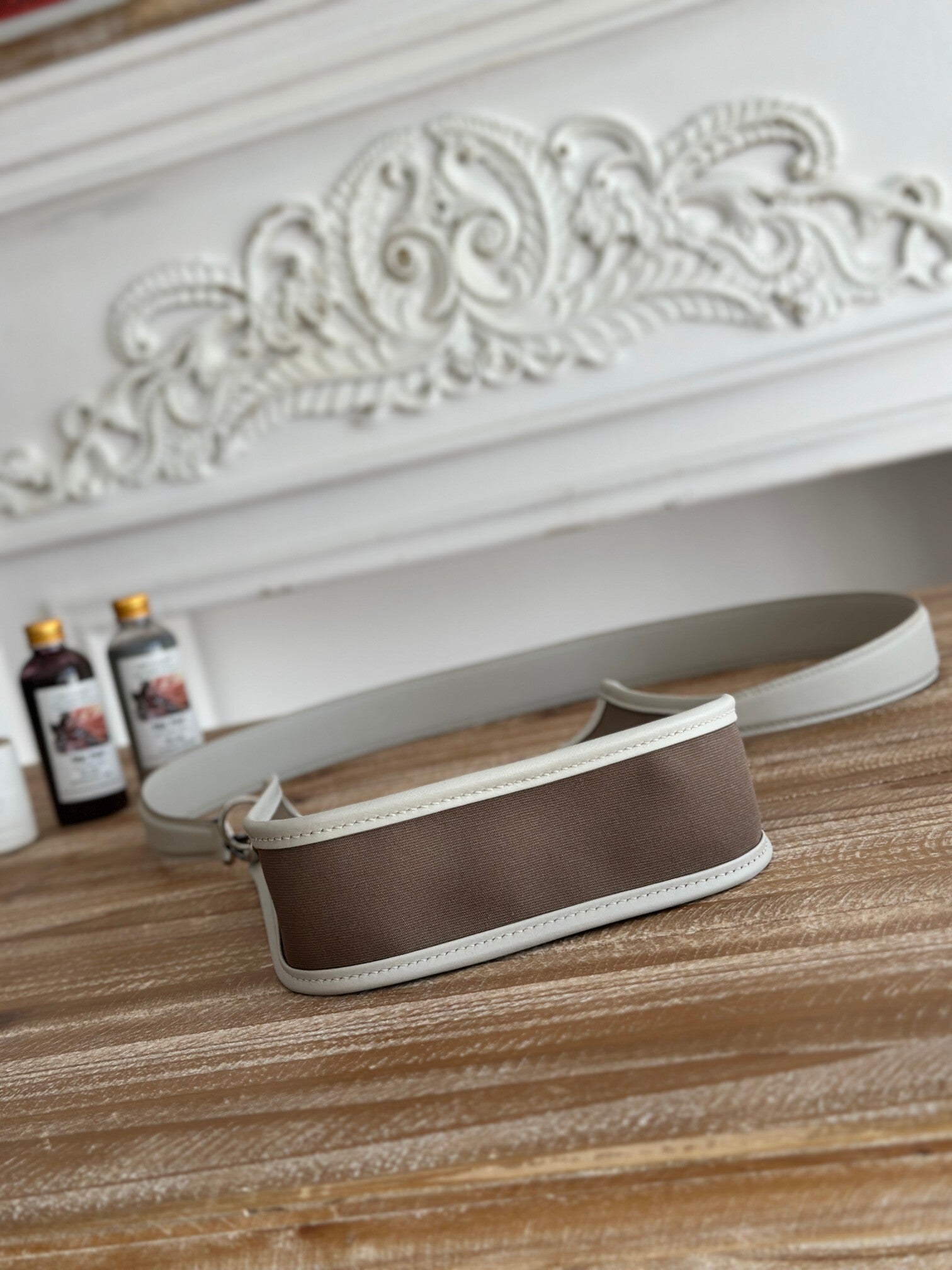 MINIMAL CROSSBODY SHOULDER BAG