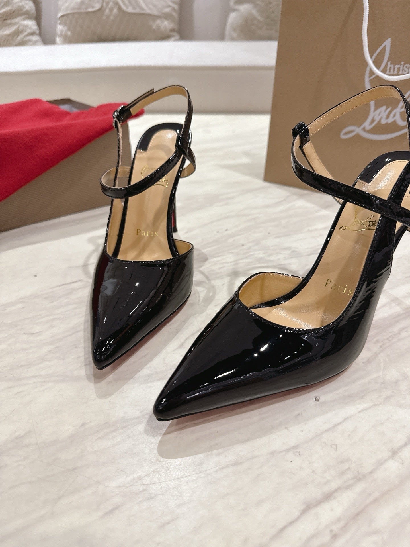 BLACK PATENT ANKLE-STRAP POINTED HEELS