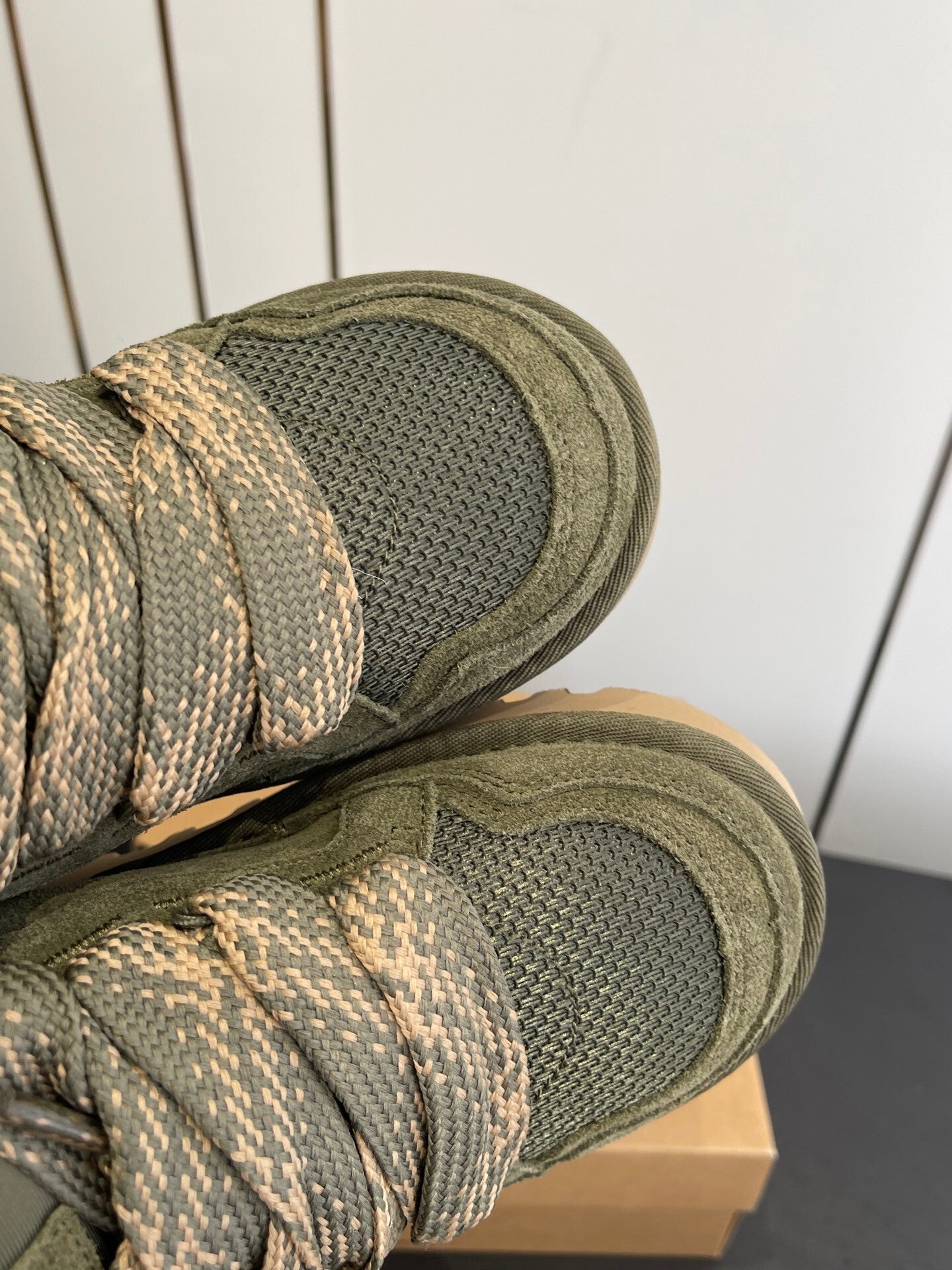 URBAN PLATFORM SNEAKERS