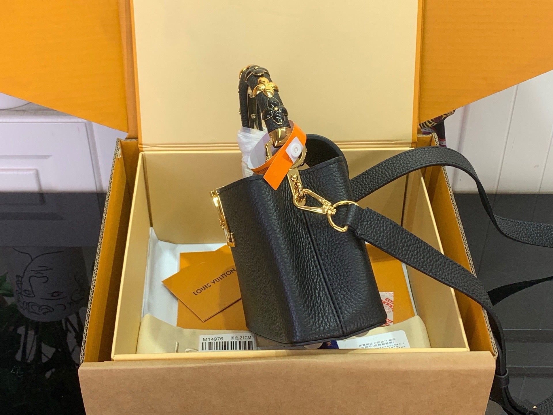 STRUCTURED TOP HANDLE BAG WITH GOLD LOGO