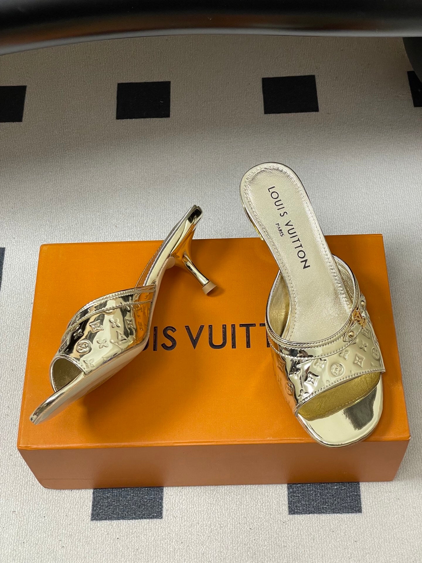 GOLD METALLIC EMBOSSED OPEN-TOE HEELS