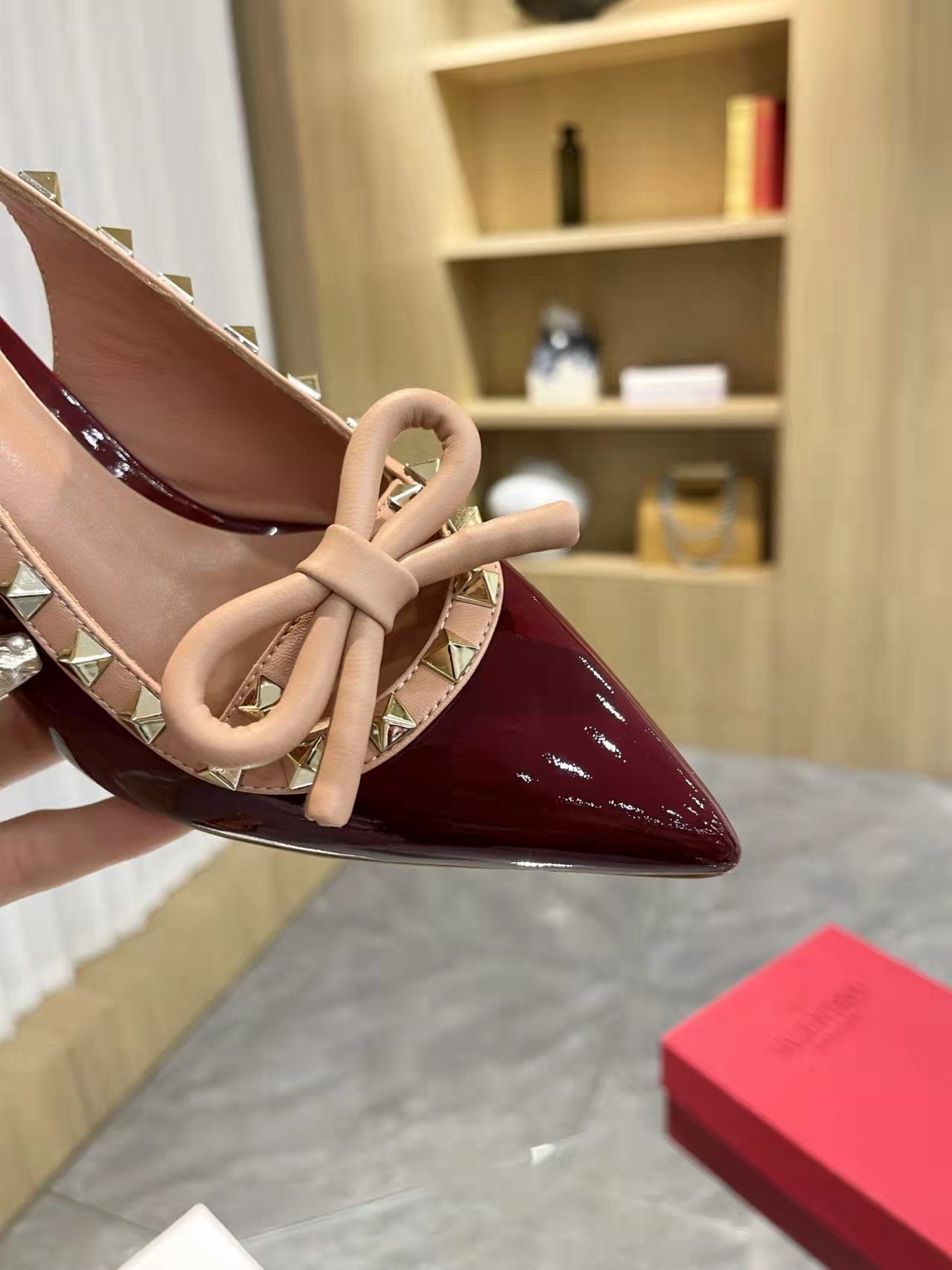 PATENT SLINGBACK HEELS WITH STUDDED TRIM & BOW DETAIL