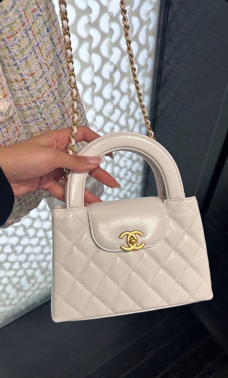 FASHION QUILTED CHAIN HANDLE MINI HANDBAG