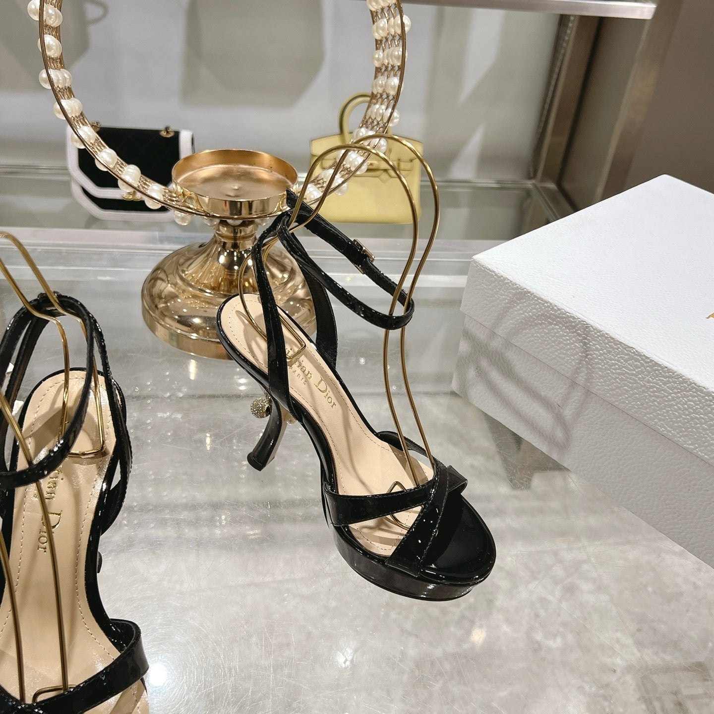 PATENT PLATFORM STRAPPY HEELS – BLACK