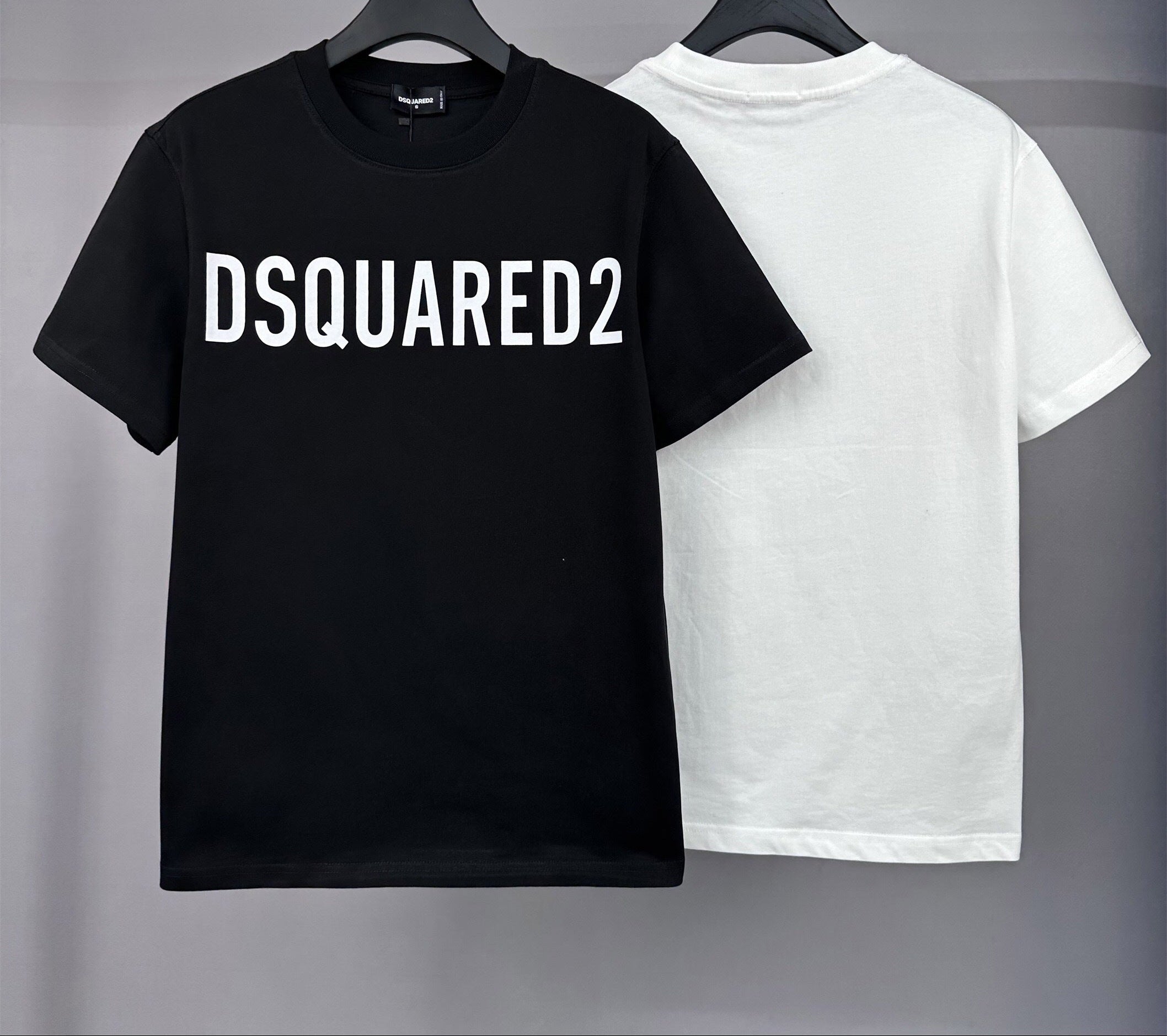 BOLD LETTER PRINT T-SHIRT