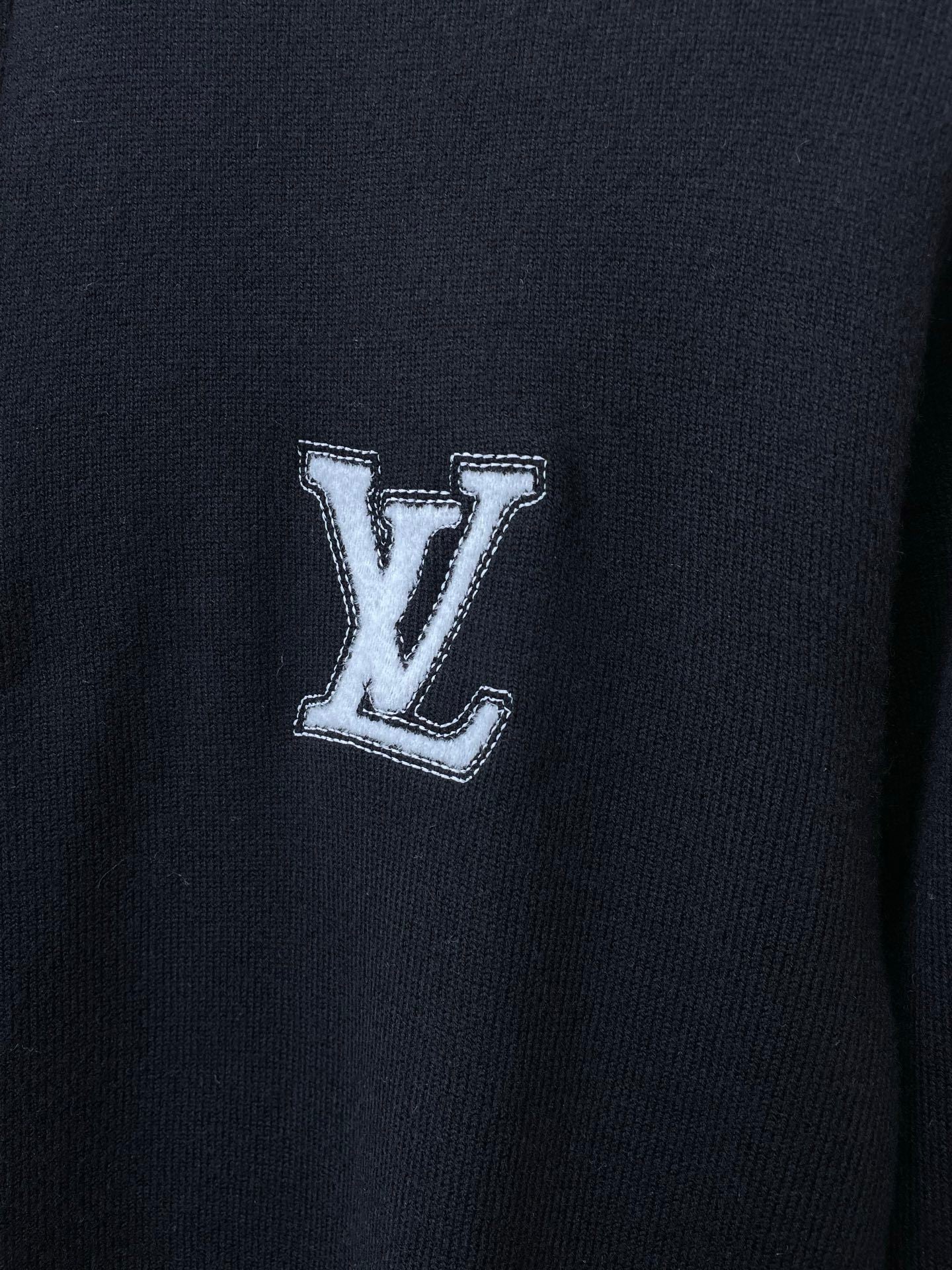 ZIP-NECK KNIT SWEATER