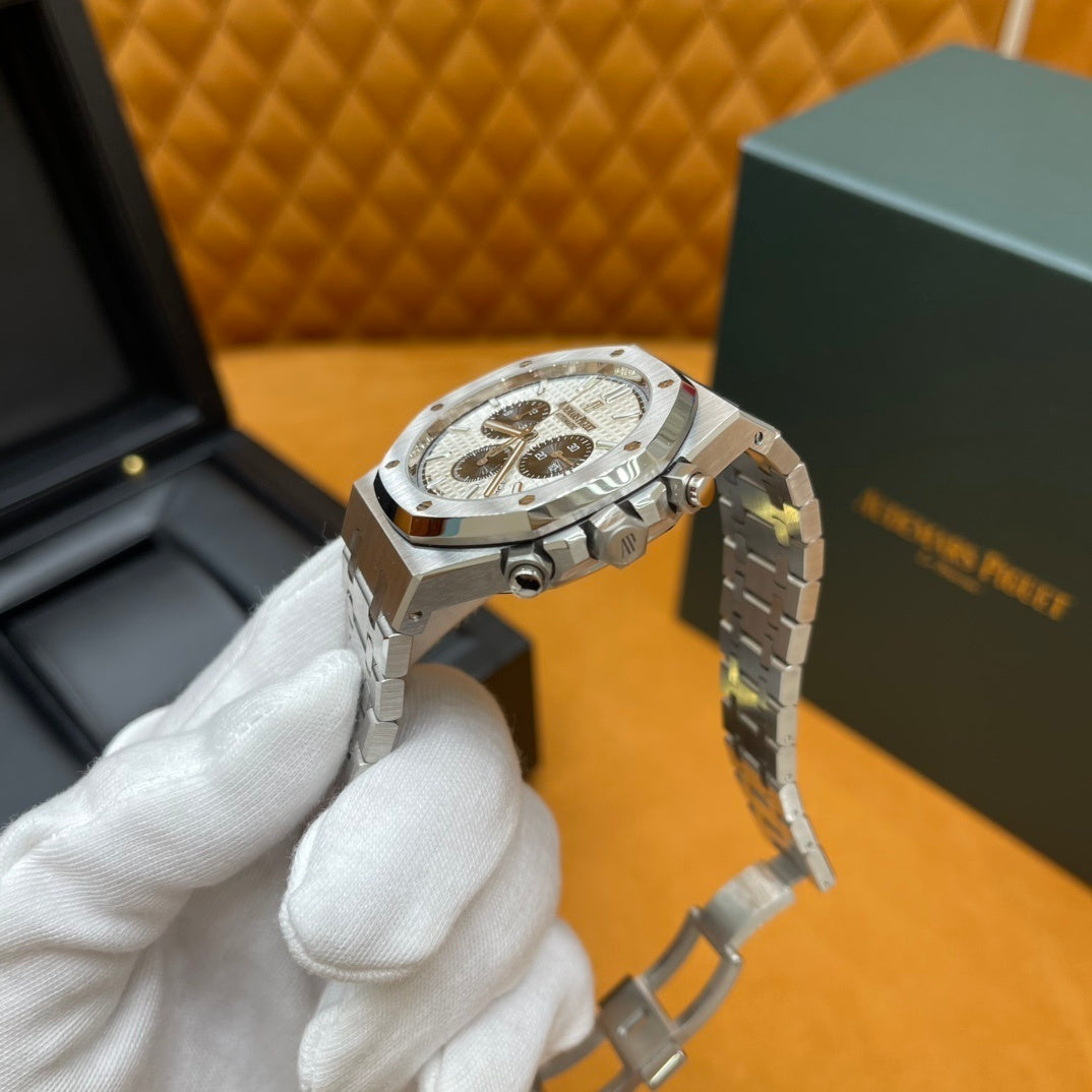 PREMIUM STEEL CHRONOGRAPH WATCH