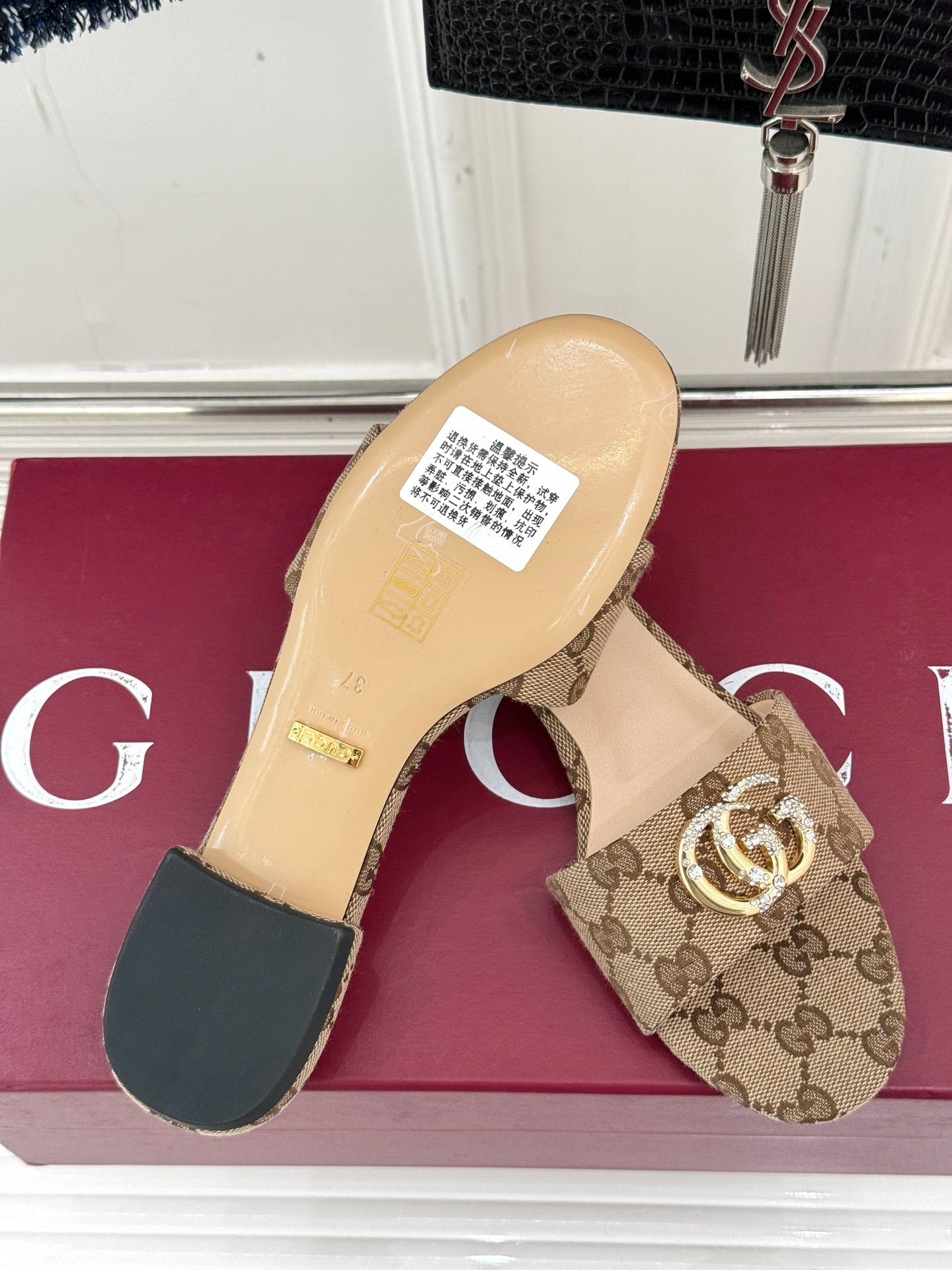 BEIGE MONOGRAM LOW HEEL SLIDES