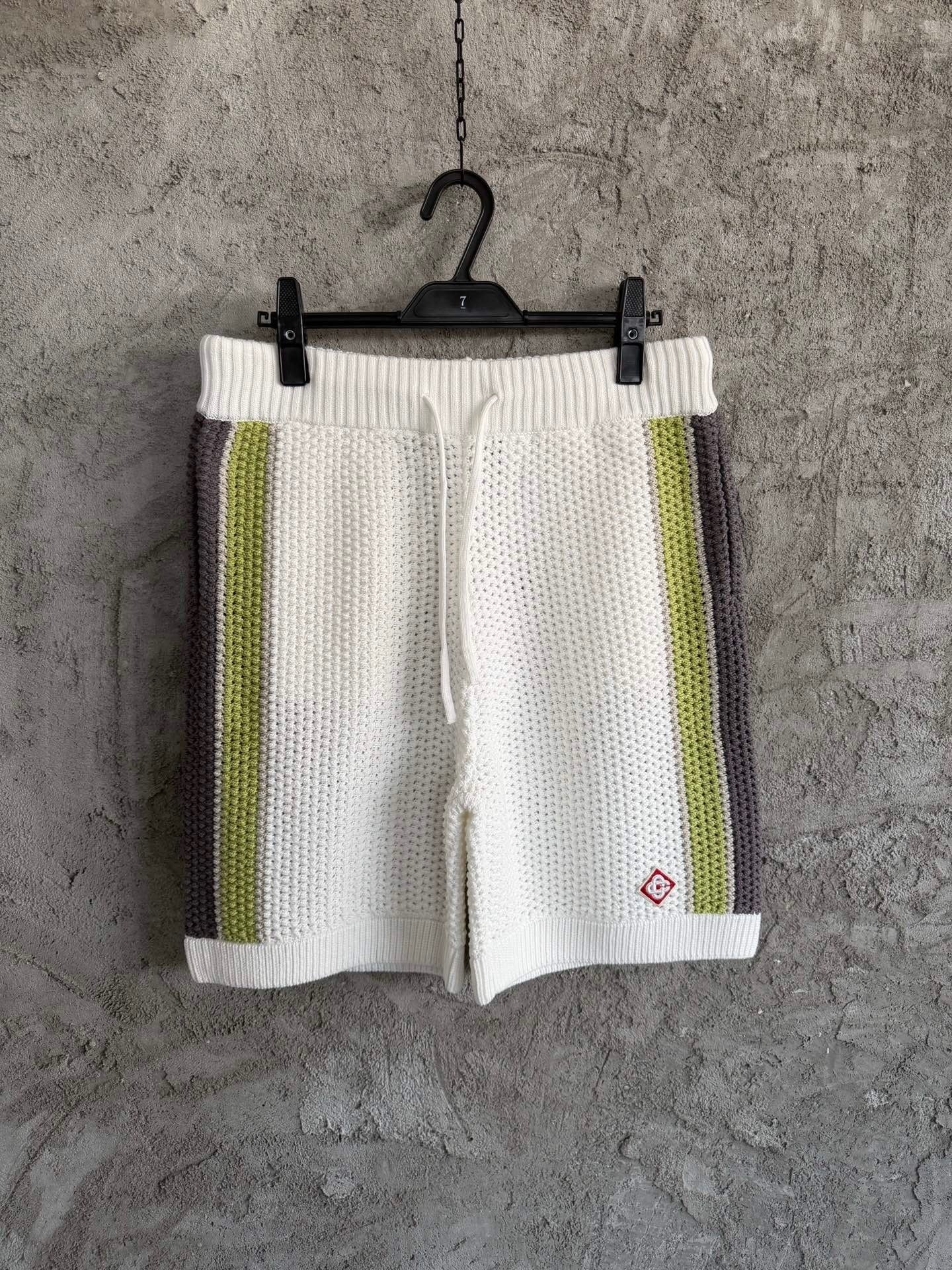 COLOR BLOCK KNIT SHORT SET