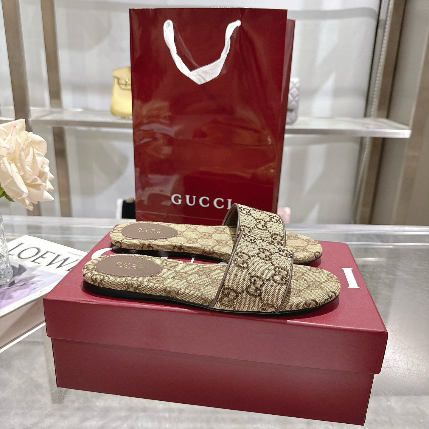BEIGE PATTERNED SLIDE SANDALS