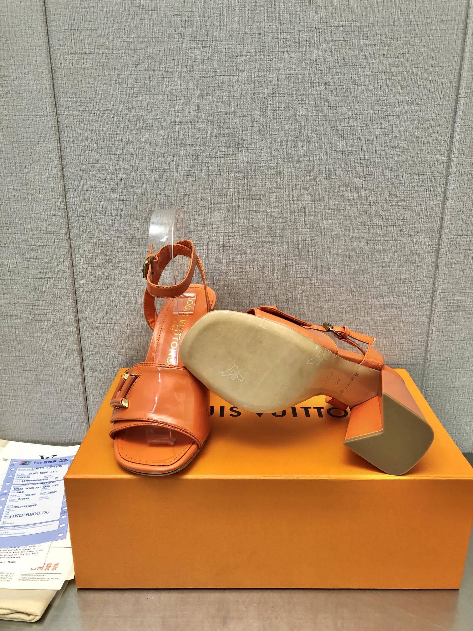 ORANGE PATENT BLOCK HEEL SANDALS