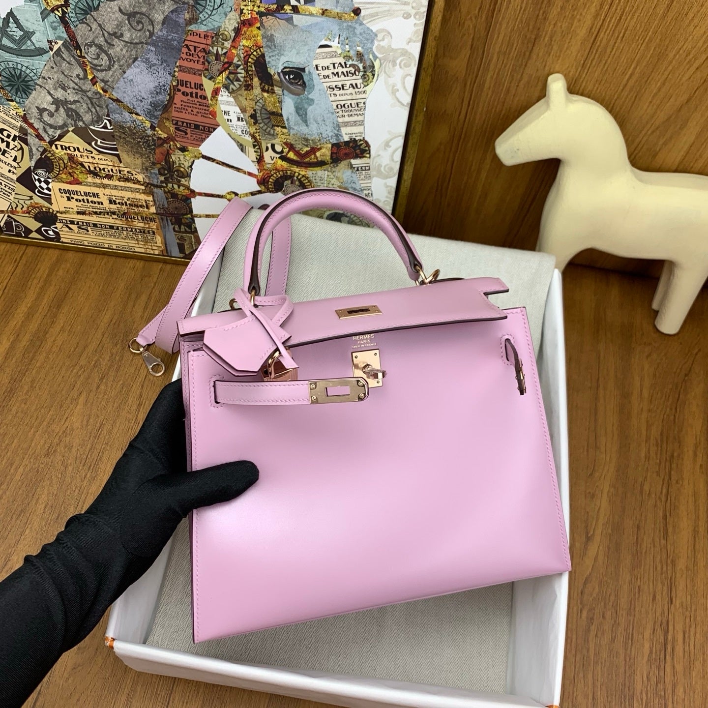 LUXURY BLUSH PINK LEATHER TOP HANDLE MINI HANDBAG WITH GOLD HARDWARE
