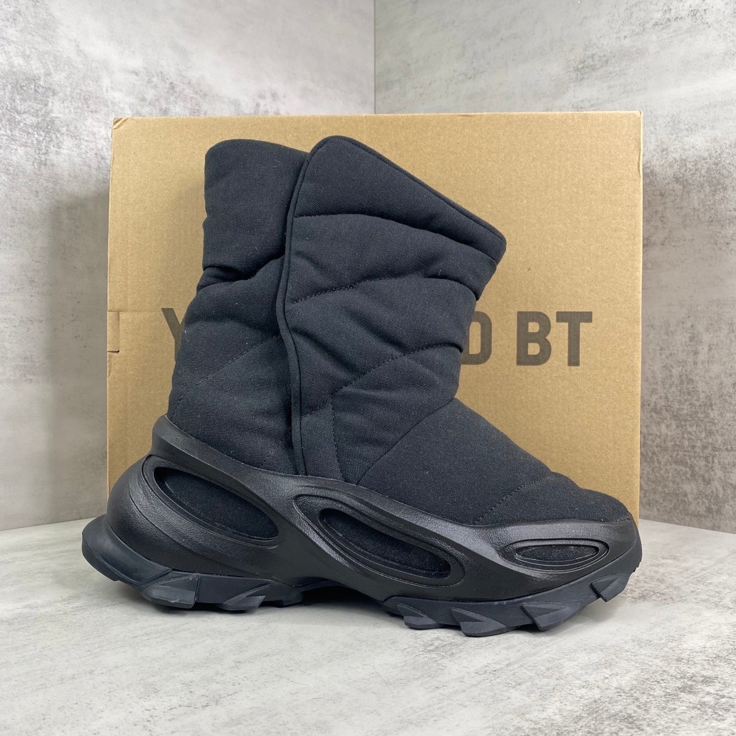 BLACK PADDED UNISEX WINTER SNOW BOOTS