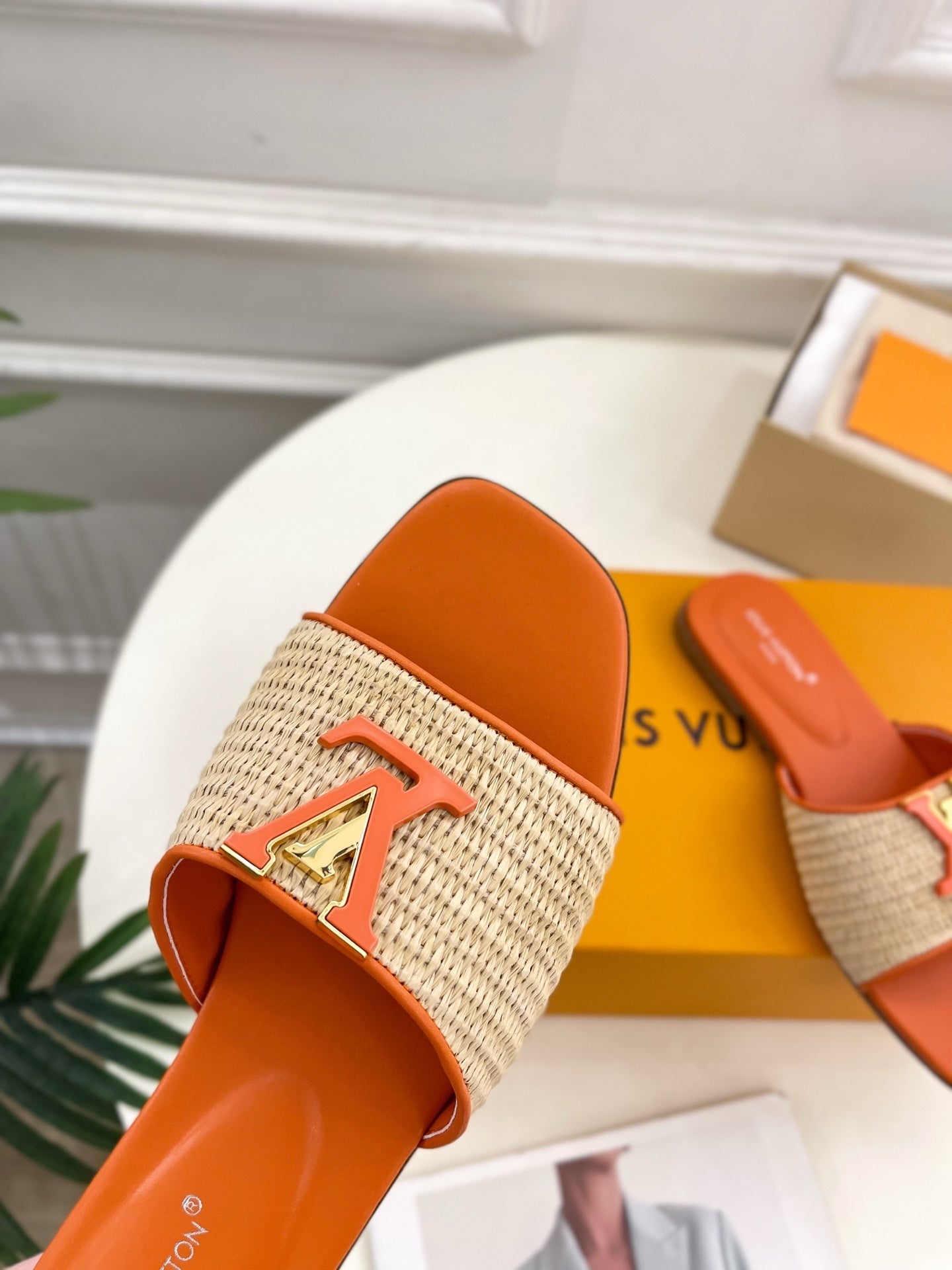 WOVEN STRAP MONOGRAM DETAIL SLIDE SANDALS – ORANGE
