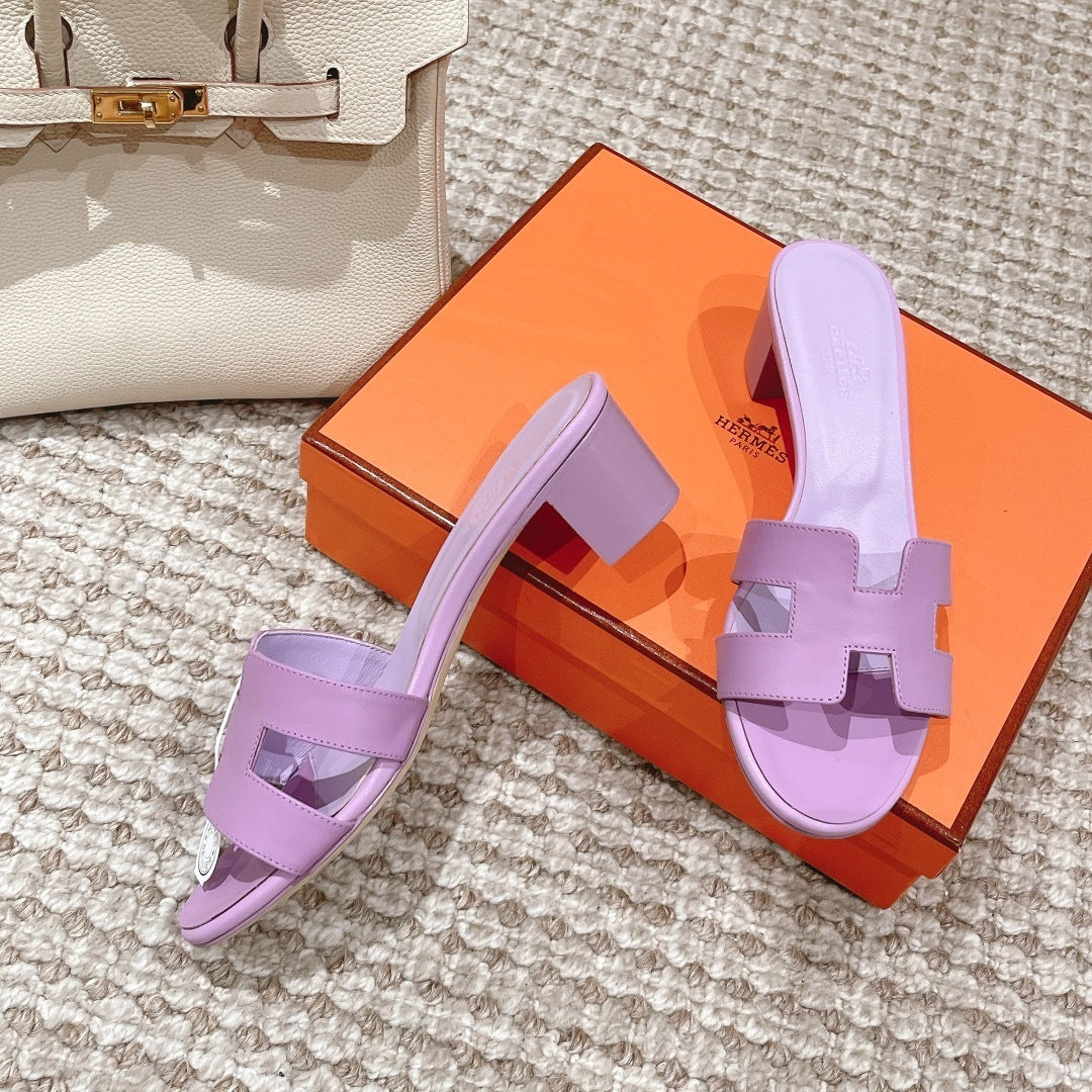 LILAC SLIDE SANDALS