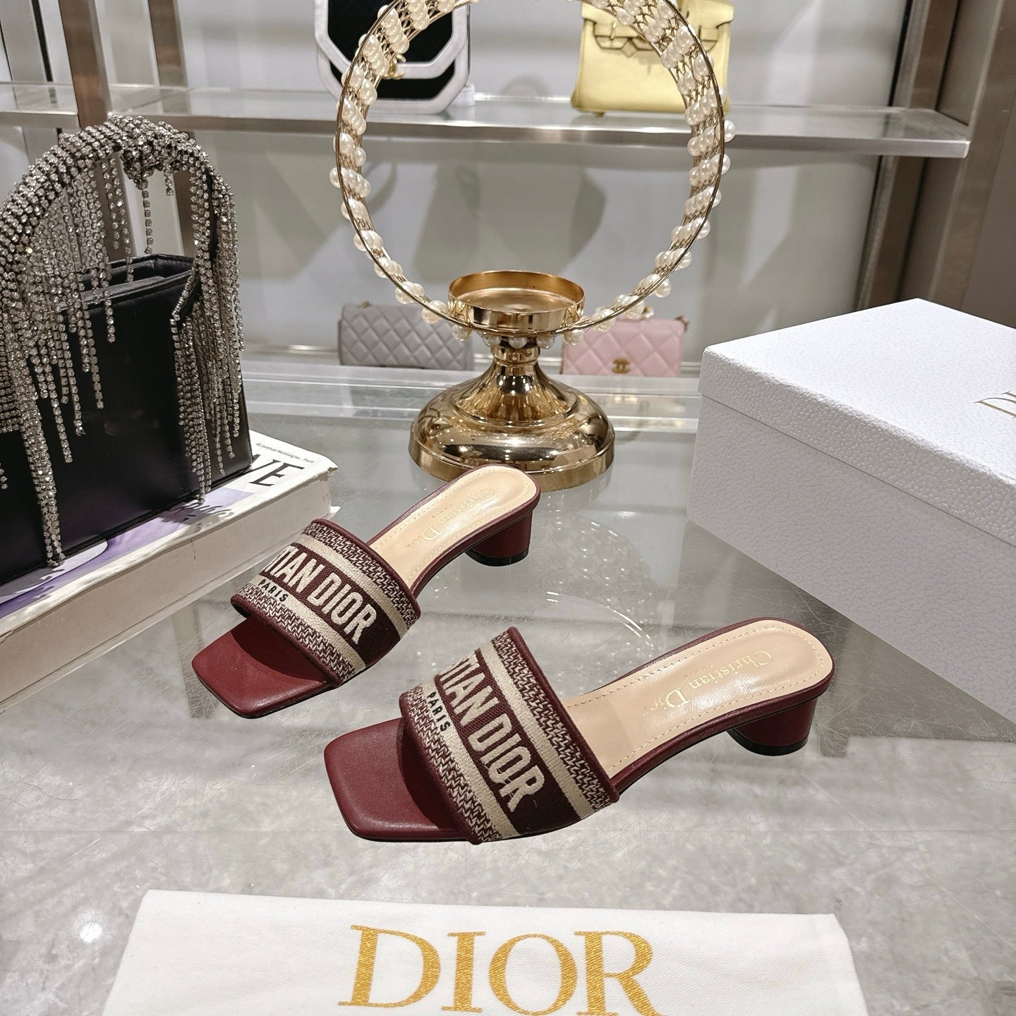 LOGO JACQUARD LOW HEEL MULES – BURGUNDY