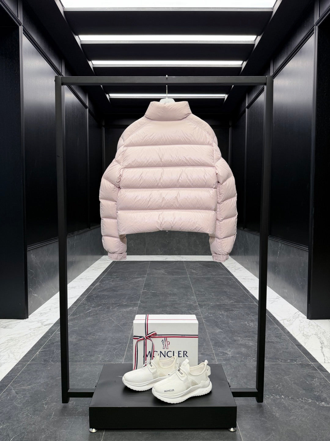 LUXURY QUILTED PUFFER DOWN JACKET