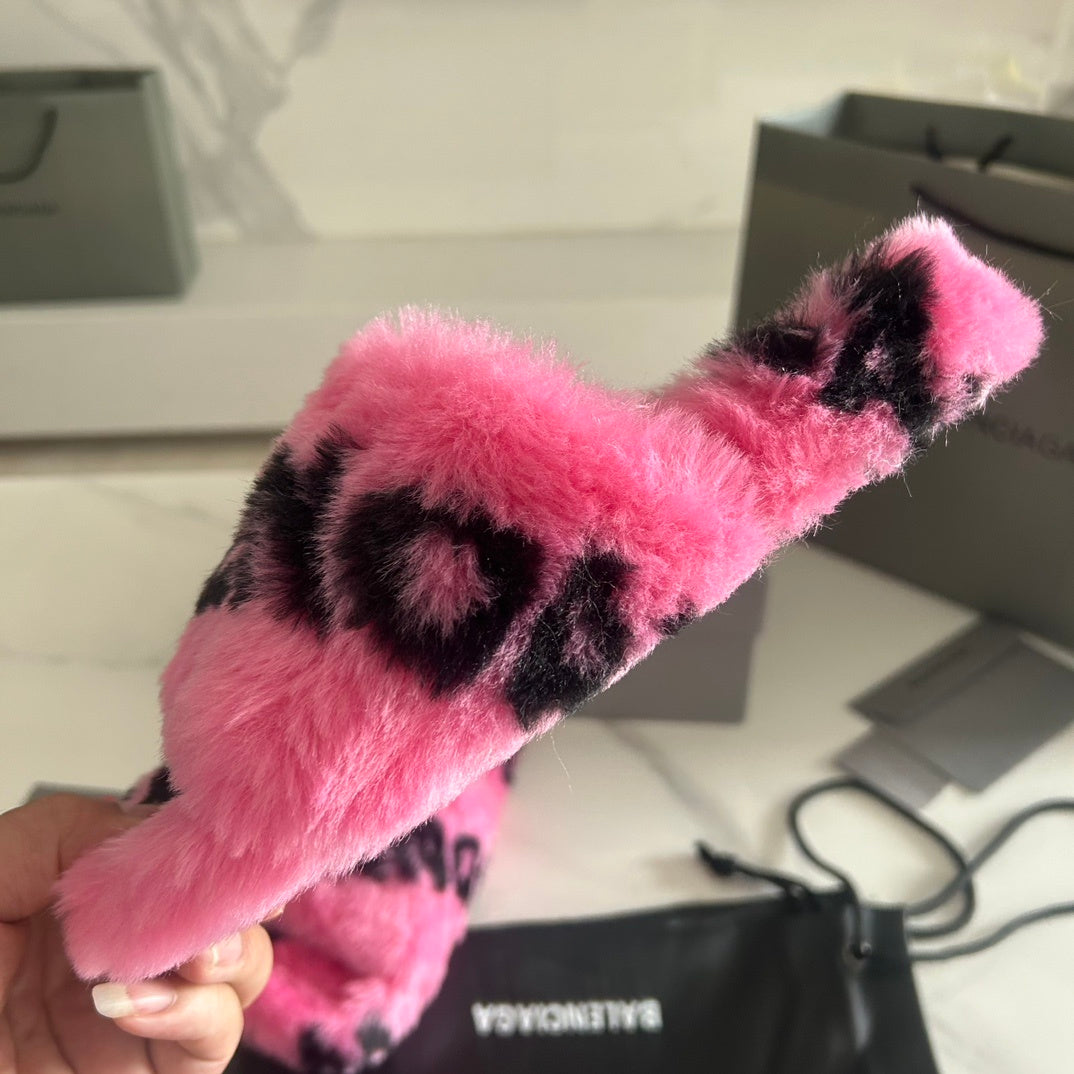 PINK FAUX FUR LOGO SLIDE SANDALS
