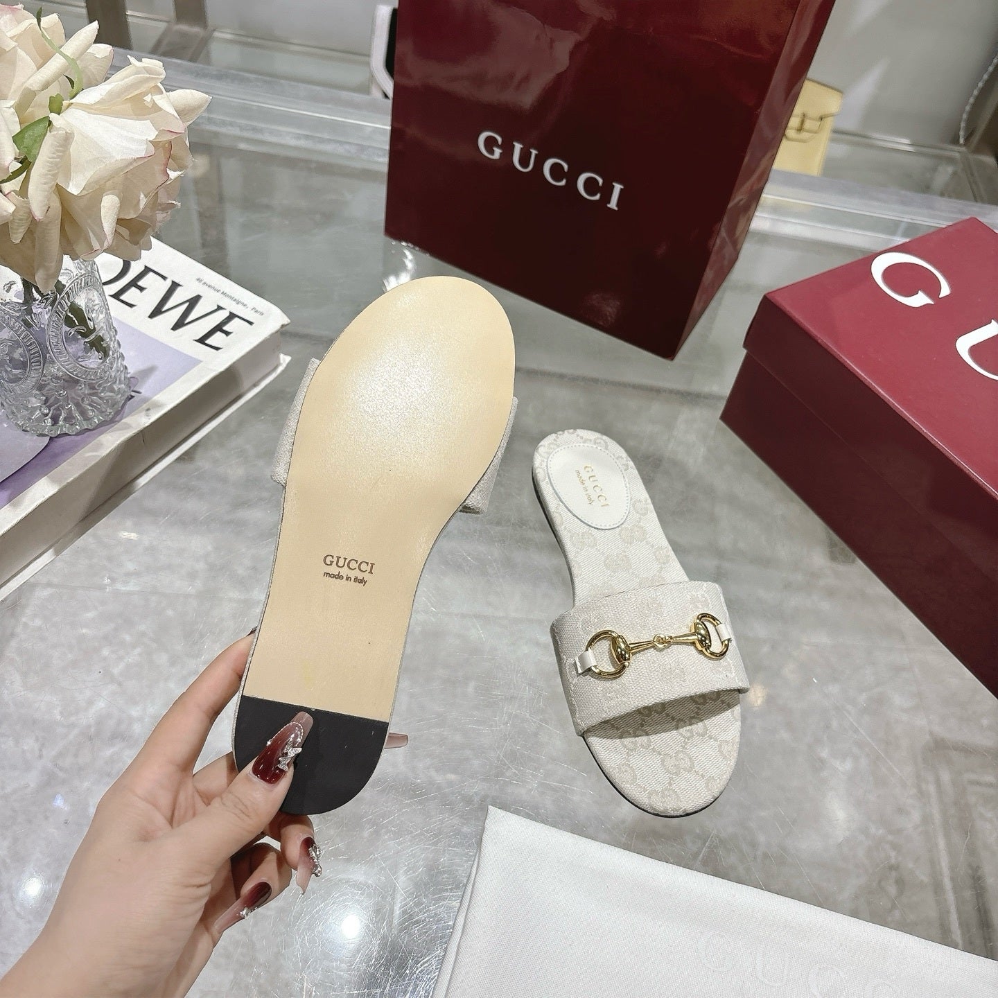 WHITE PATTERNED METAL DETAIL SLIDE SANDALS