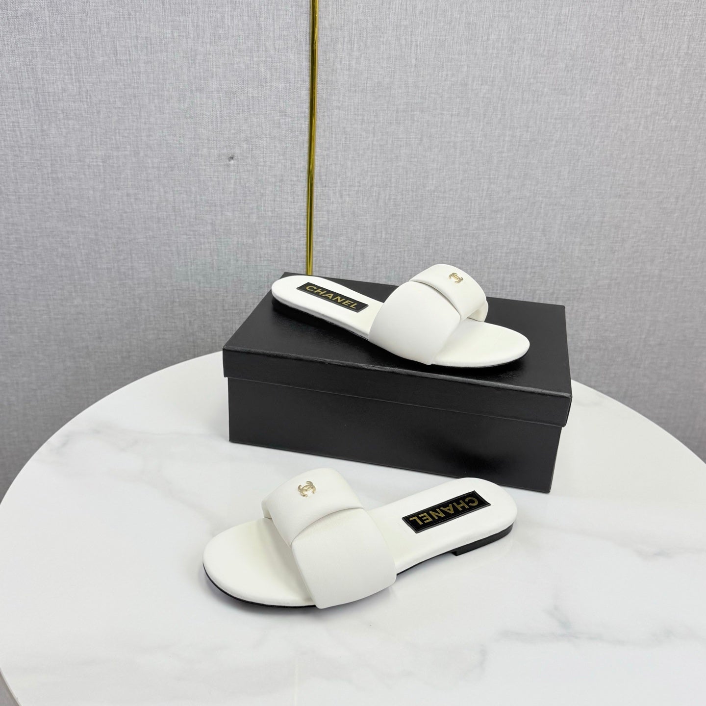 WHITE CASUAL SLIDE SANDALS
