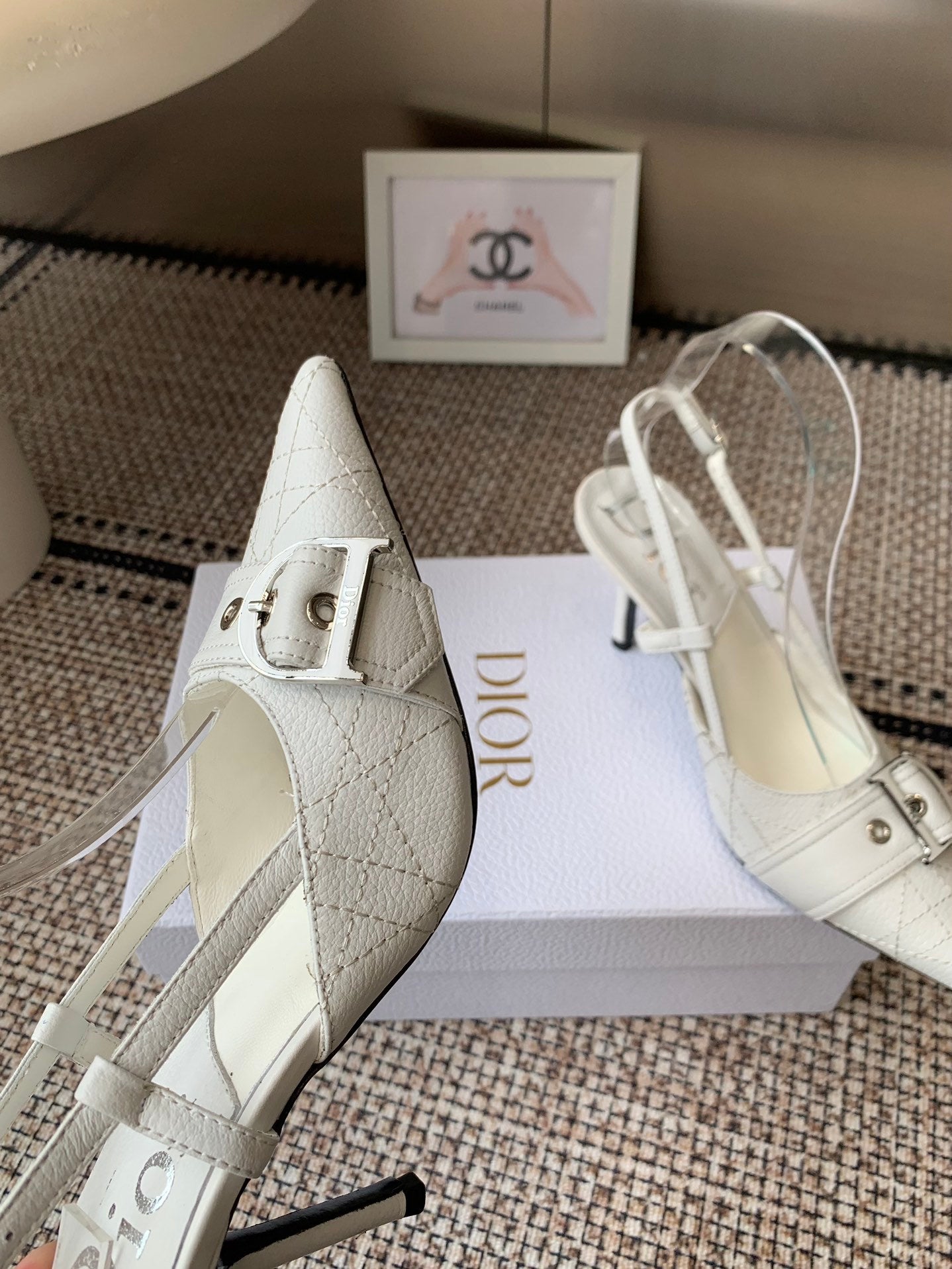 WHITE BUCKLE POINTED SLINGBACK HEELS