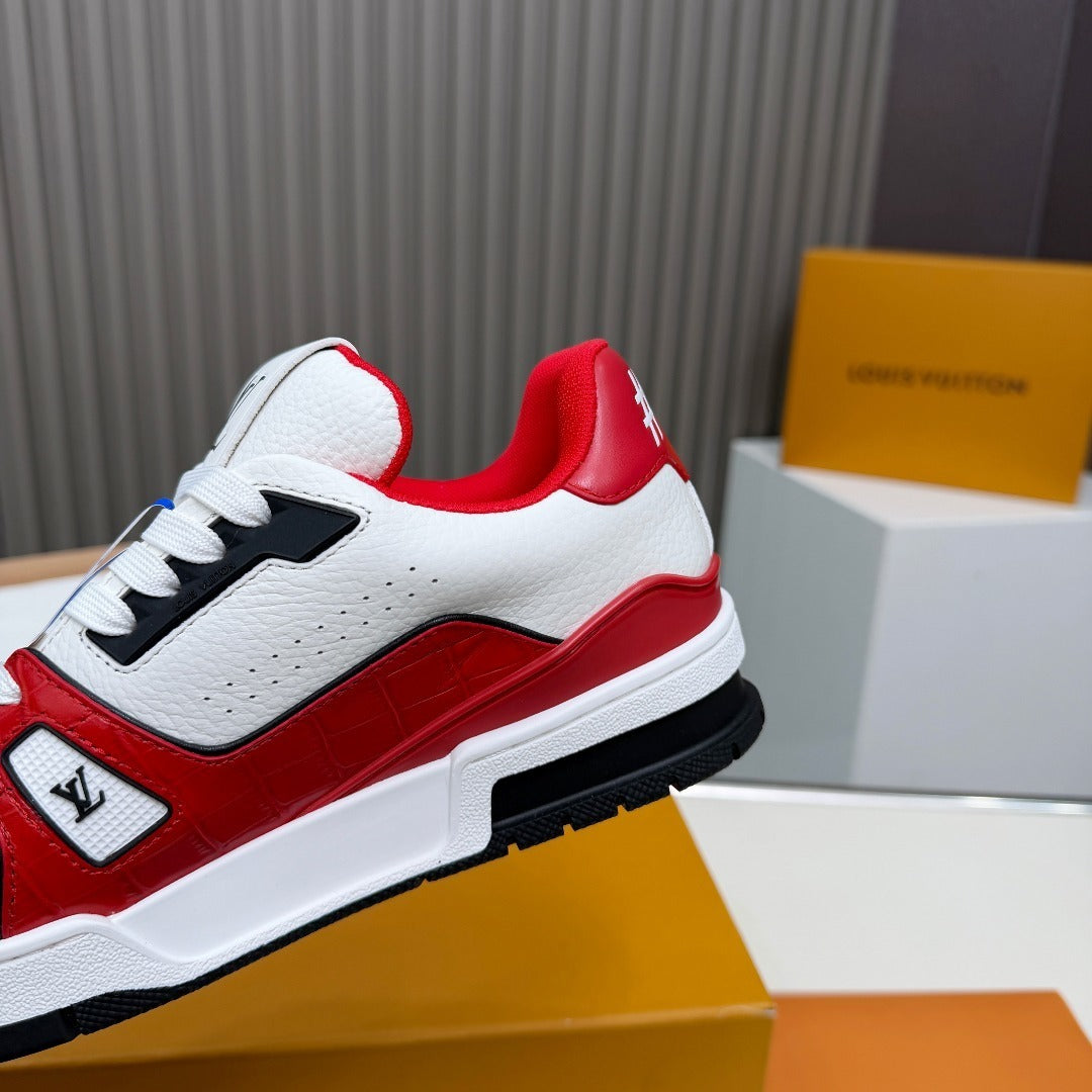 RED & WHITE LOW-TOP STATEMENT SNEAKERS