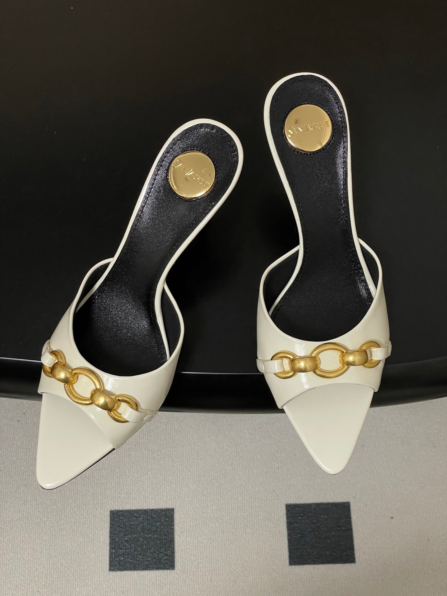 WHITE POINTED TOE MULE HEELS WITH GOLD DETAIL