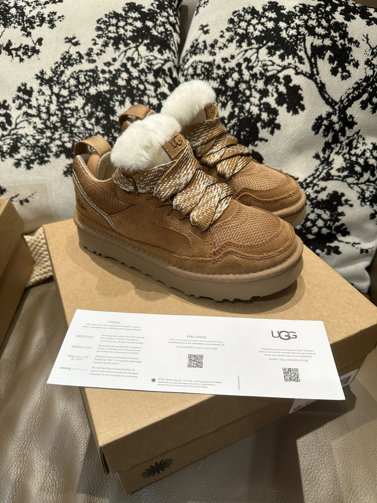 COZY PLATFORM SNEAKERS – CAMEL