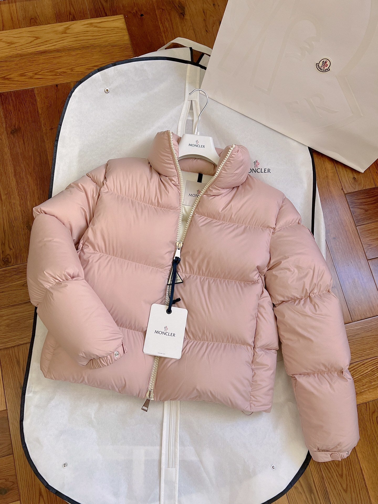 CLASSIC QUILTED ZIP PUFFER JACKET