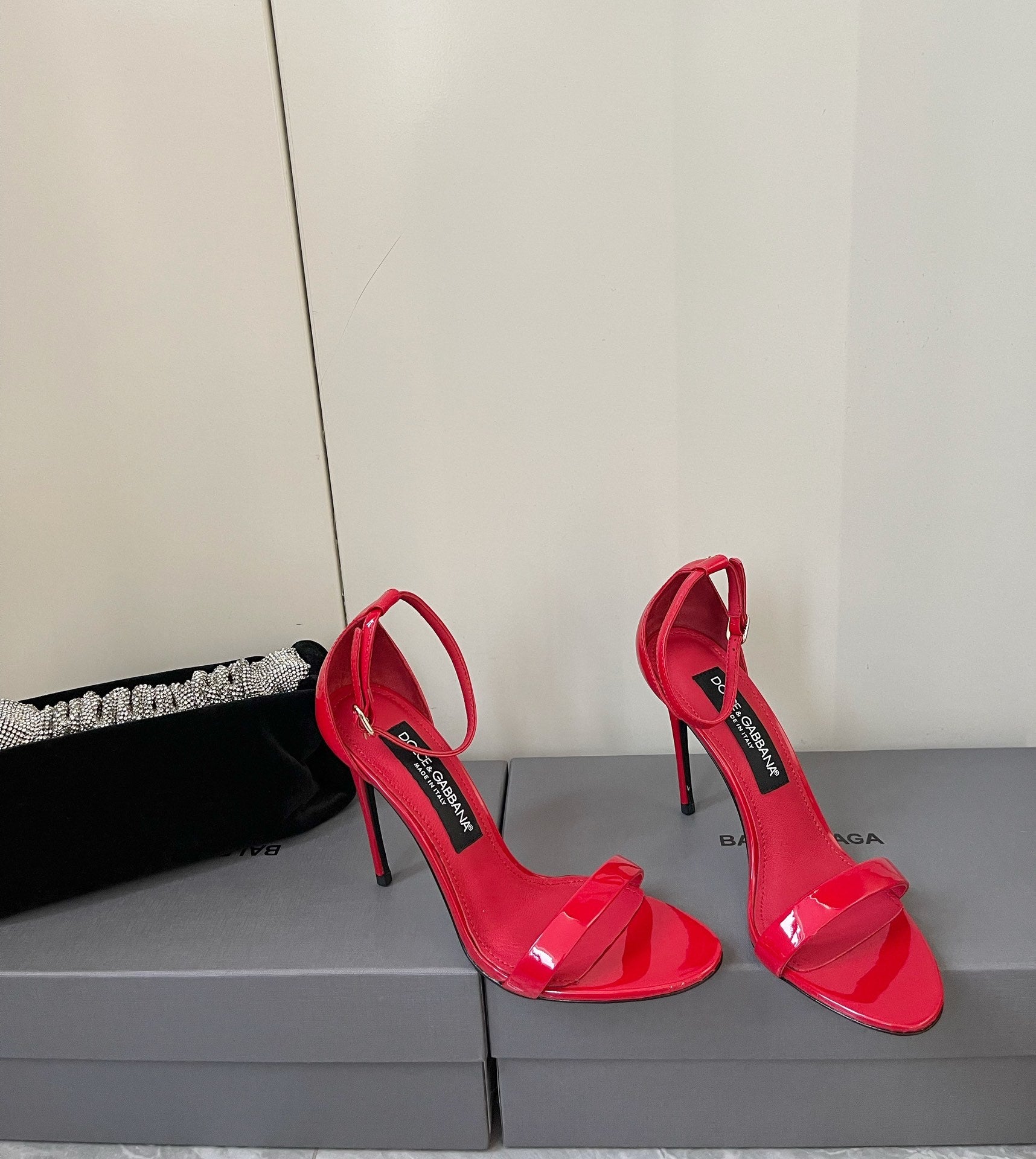 RED PATENT STRAPPY HEELS
