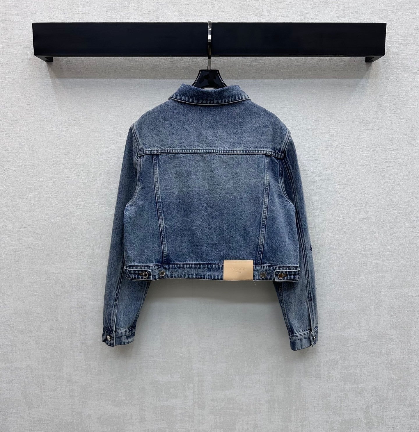 DENIM SET WITH EMBROIDERED DETAILS – JACKET & MINI SKIRT