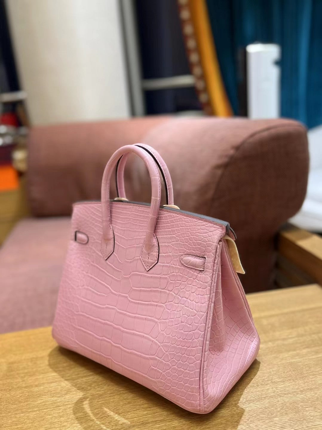 BLUSH PINK MATTE CROCODILE EMBOSSED LUXURY STRUCTURED HANDBAG