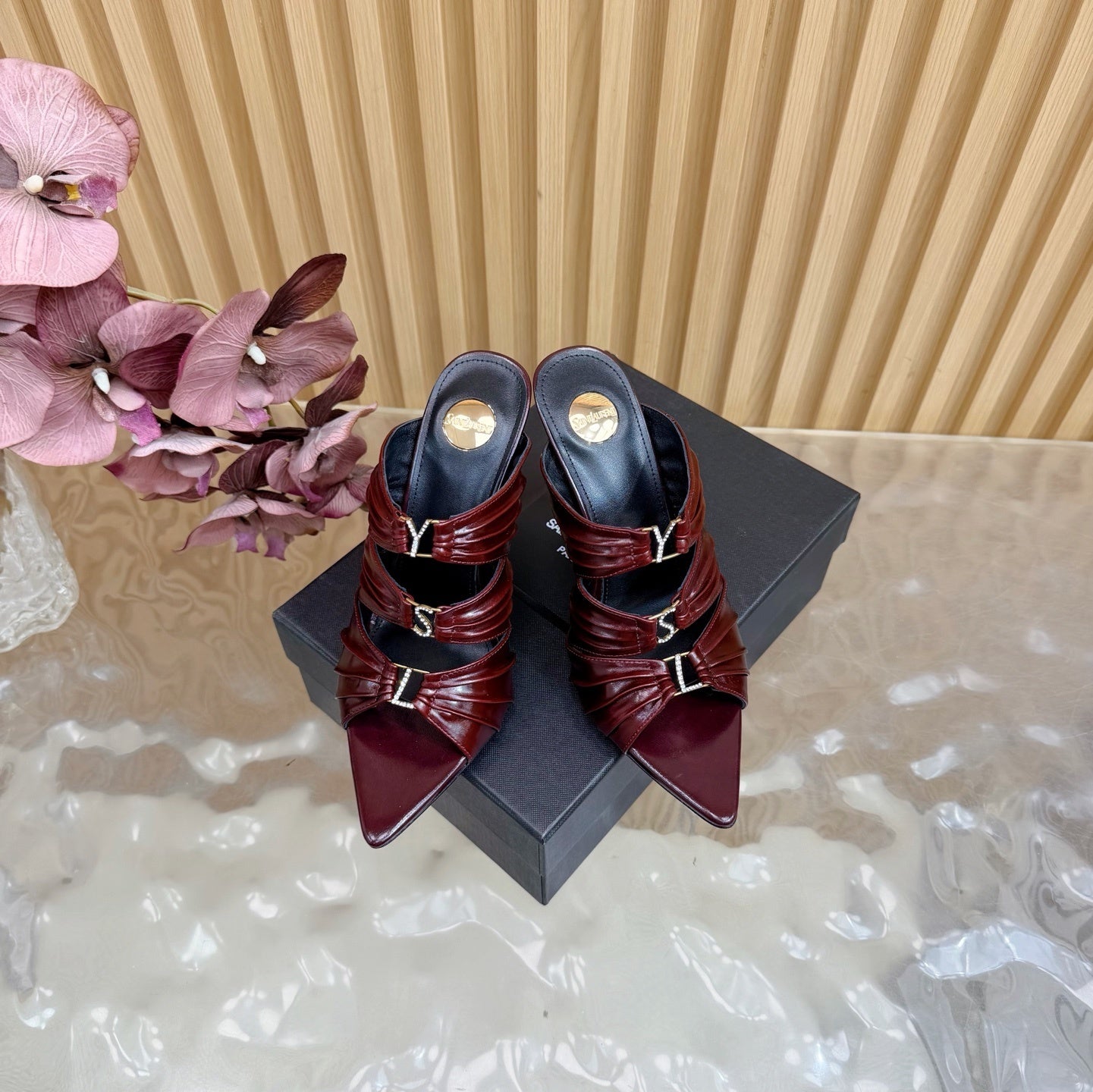 POINTED TOE PLEATED MULE HEELS