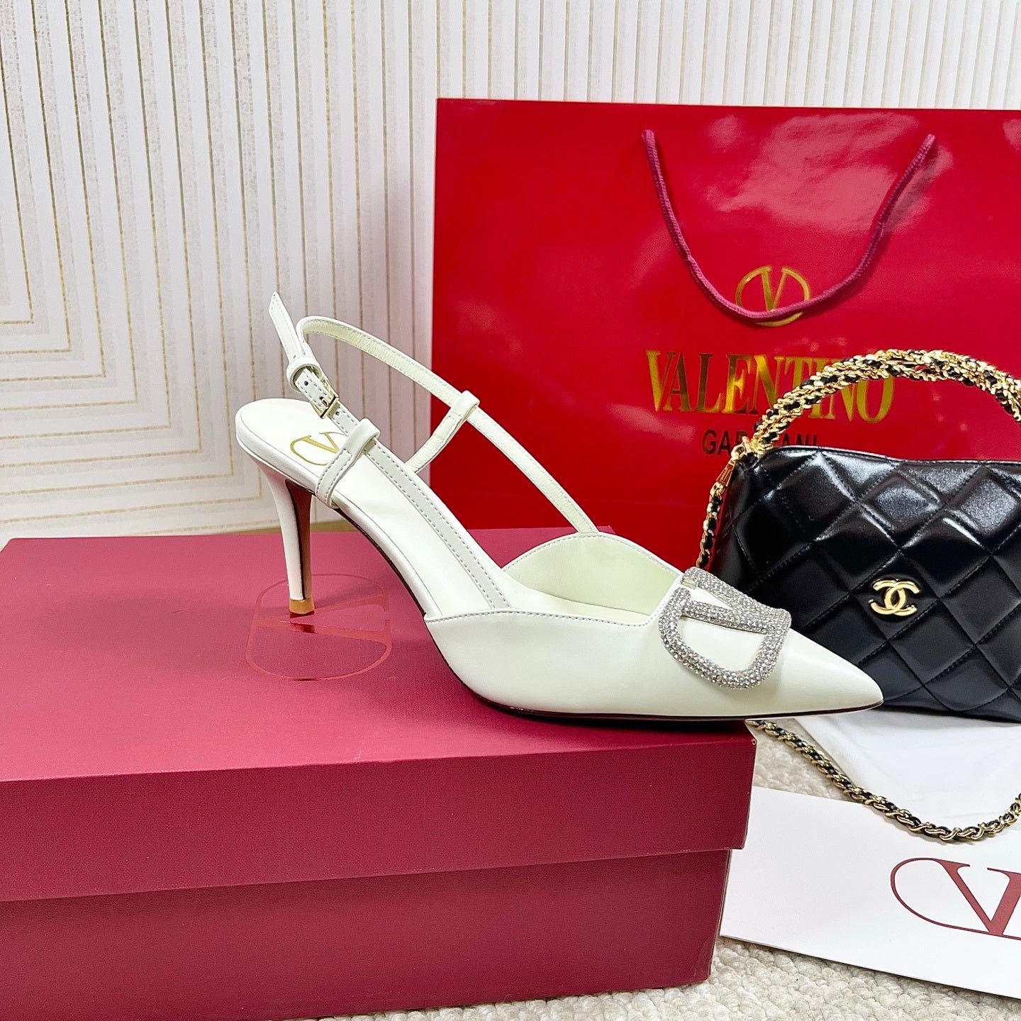 POINTED TOE SLINGBACK HEELS – WHITE WITH CRYSTAL BUCKLE