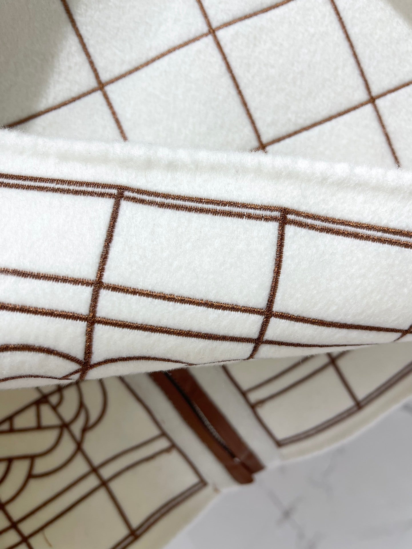 GEOMETRIC PATTERN ZIP JACKET WITH LEATHER TRIM