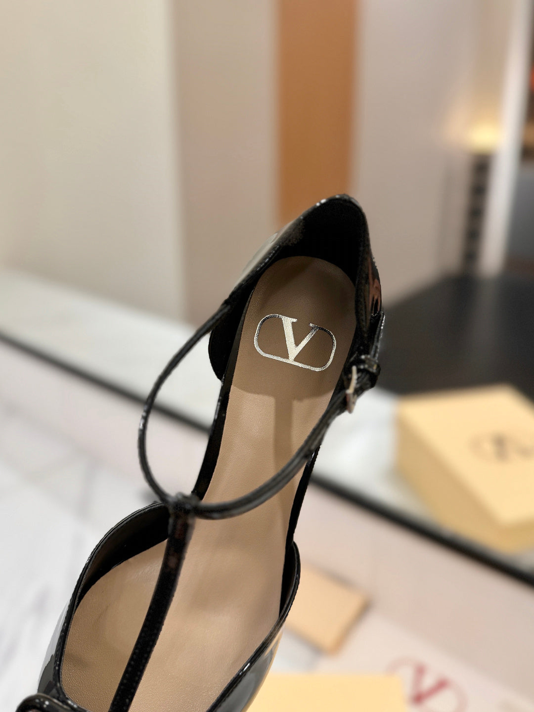 PATENT T-STRAP POINTED HEEL PUMPS – BLACK